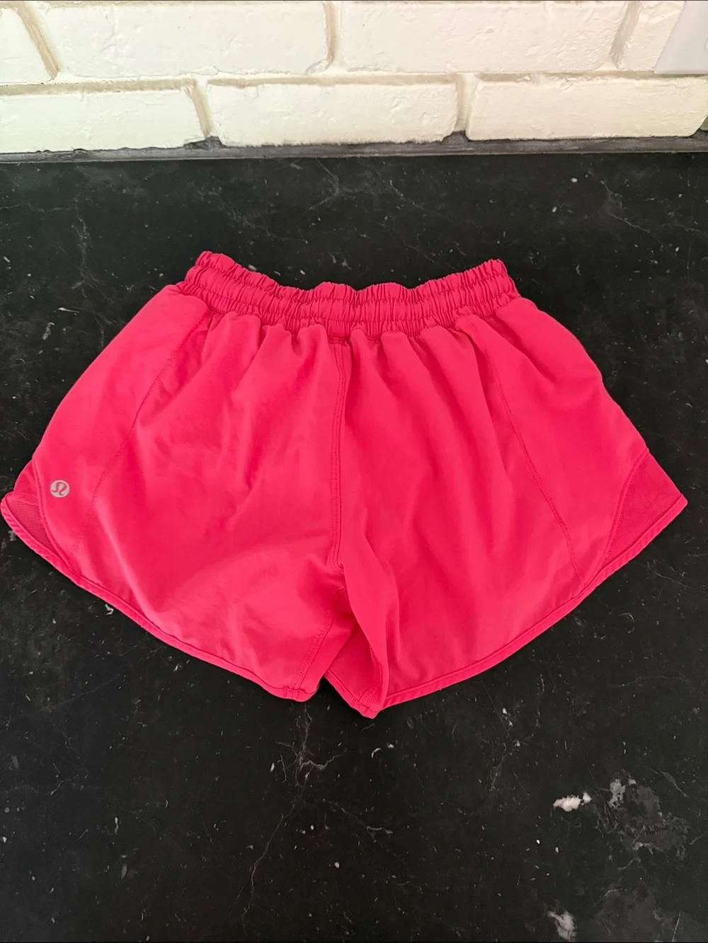 lululemon athletica Hotty Hot Low-rise lined shorts in Lip Gloss - Size 4